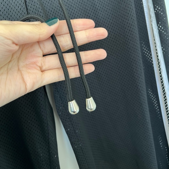 Forever 21 mesh athleisure pants with side slits - Picture 2 of 4